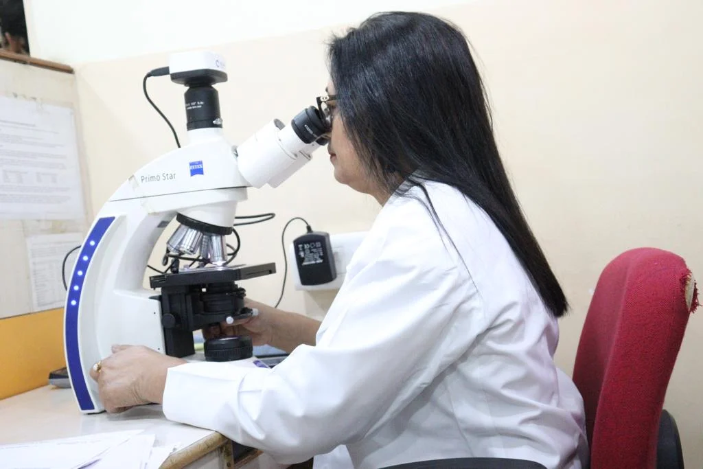 Microsopic Analysis at Apex Diagnostic Centre in Guwahati
